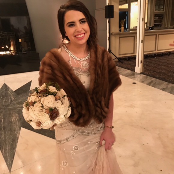 Meet your Posher, Hannah - Picture 1 of 1